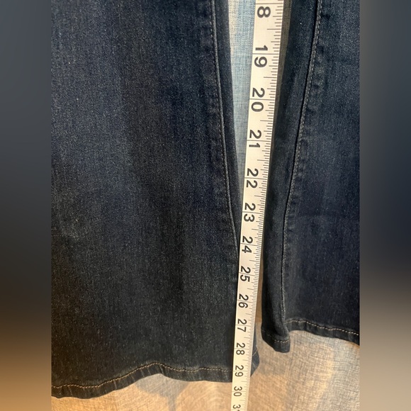 SHEIN ICON Women's Criss Cross Strap High Waist Flared Bottom Jeans - Picture 9 of 15